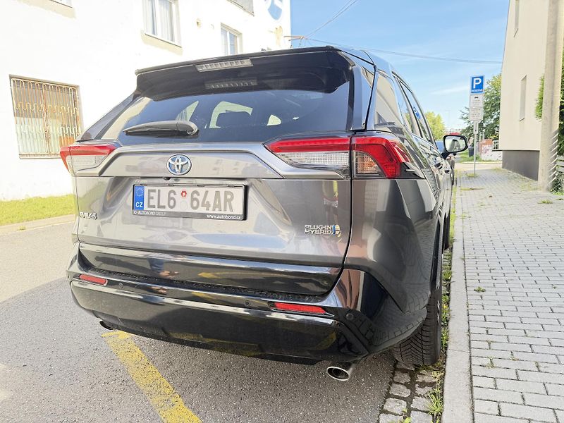 Toyota RAV4 (2021) 2,5 PHEV, Záruka - fotka 7 z 10