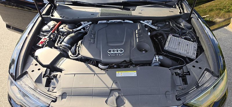 Audi A6 Avant (2019) 3.0 TDI nezávislé topení,závěs - fotka 14 z 17