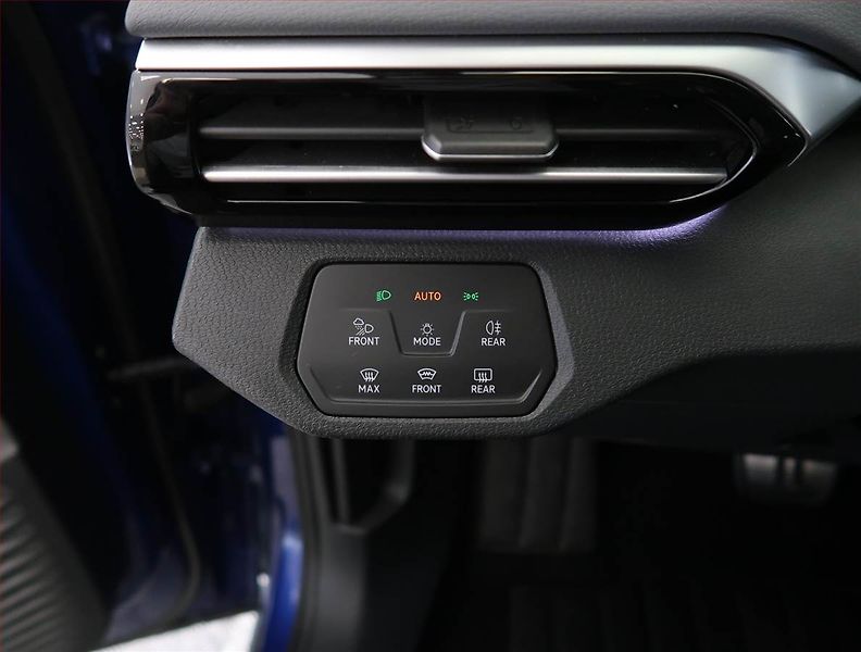 Volkswagen ID.5 (2023) Pro Perf. (82 kWh), SoH 93% - fotka 29 z 32