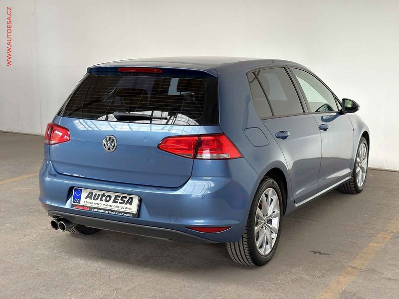 Volkswagen Golf (2013) 1.2 TSi, AC - fotka 4 z 16