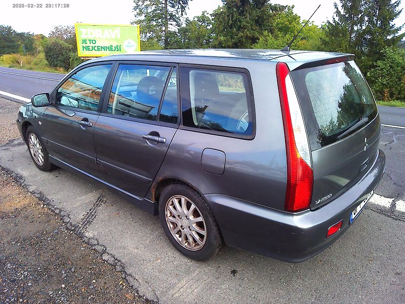 Mitsubishi Lancer 1.6 i, 72 kW, klima, nová STK - fotka 3 z 22