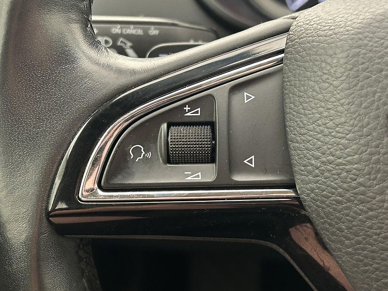 Škoda Octavia 2.0 TDI Style - fotka 21 z 26