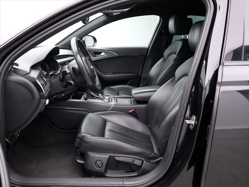 Audi A6 3,0 TDI 240kW quattro S-line C - fotka 12 z 36