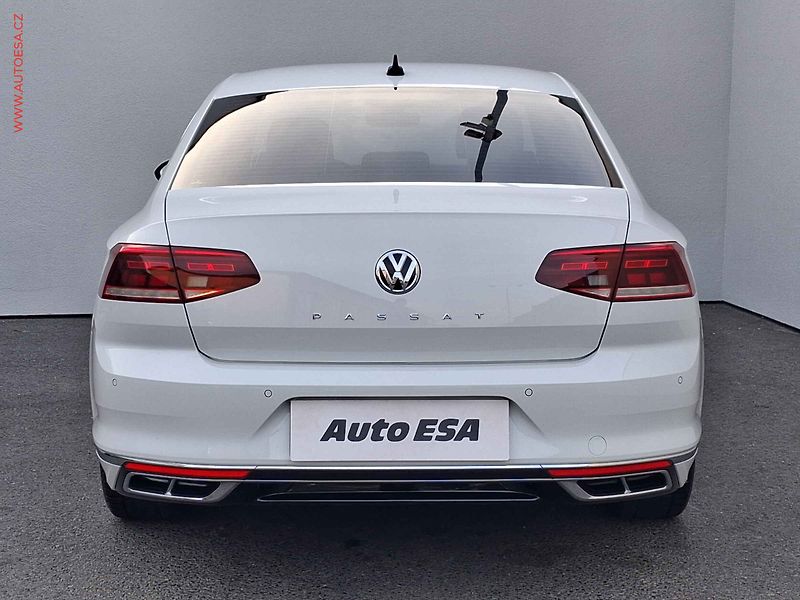 Volkswagen Passat (2020) 2.0TDi, ČR, DSG, LED, kamera - fotka 5 z 19