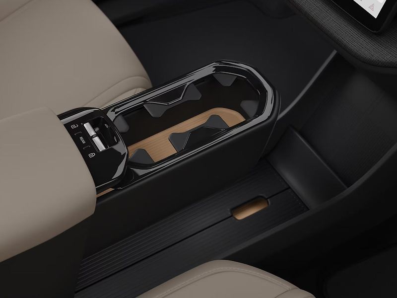 Volvo EX30 (2026) P8 AWD ULTRA - fotka 12 z 15