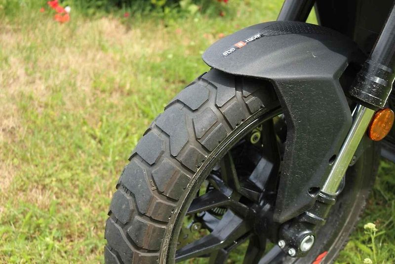 Aprilia SR GT400 se pokusí navázat na úspěch stopětadvacítky. Všechno nasvědčuje tomu, že se jí to podaří.