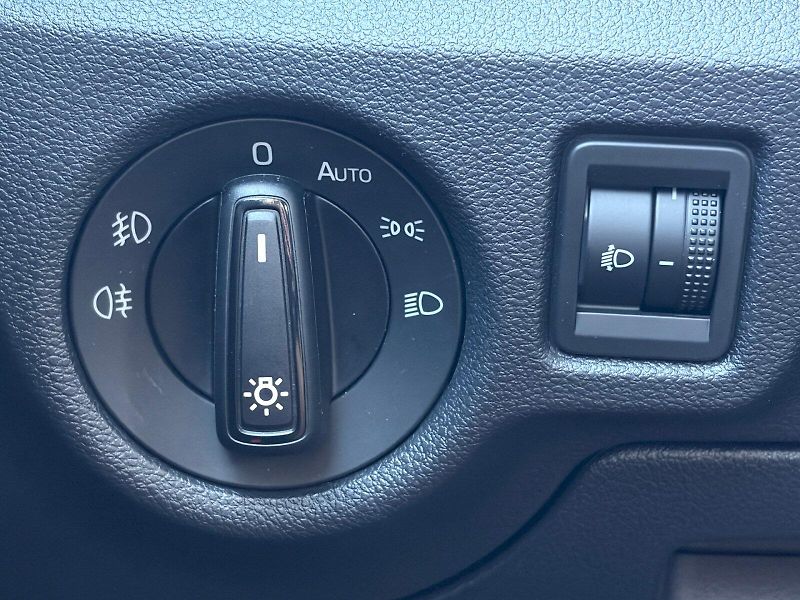 Škoda Kamiq (2025) 1.0 TSI / 85 kW / SELECTION - fotka 23 z 34