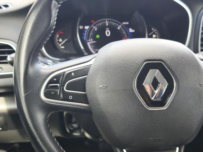 Renault Mégane 2016 ČR 1.5dCi 81kW EDC Intens - fotka 9 z 27