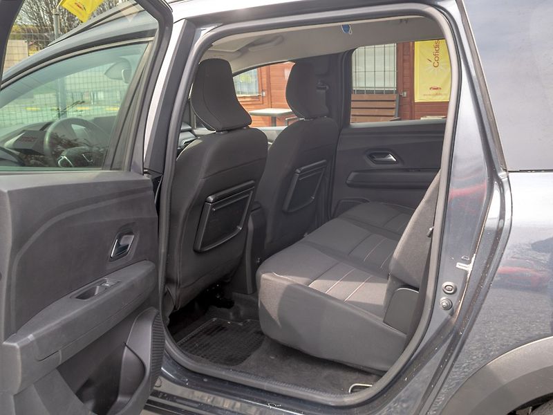 Dacia Jogger (2022) 1.0T 81KW DIGI – TAŽNÝ - fotka 41 z 53