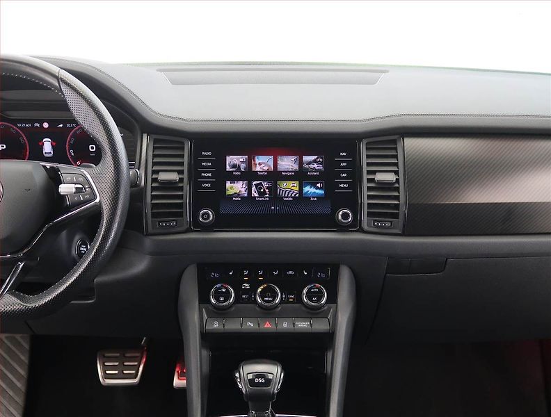 Škoda Kodiaq (2022) Sportline 1.5 TSI, digi klima - fotka 12 z 29