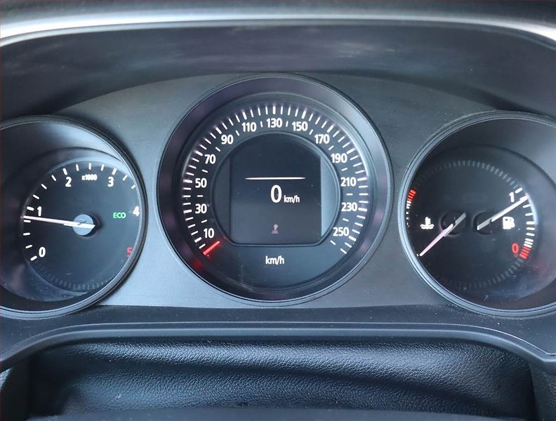 Renault Mégane (2017) 1.5 dCi, Tempomat - fotka 11 z 15