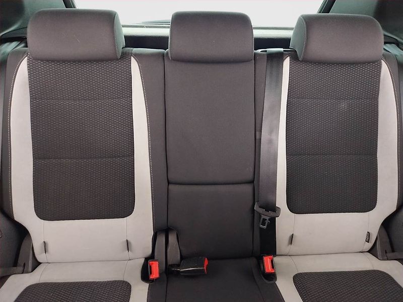 Volkswagen Tiguan (2014) R-Line 2.0 TDI, 4X4, Automat - fotka 10 z 24