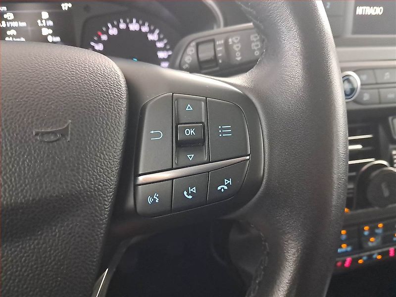 Ford Focus (2020) 1.5 EcoBlue, Tempomat - fotka 17 z 18
