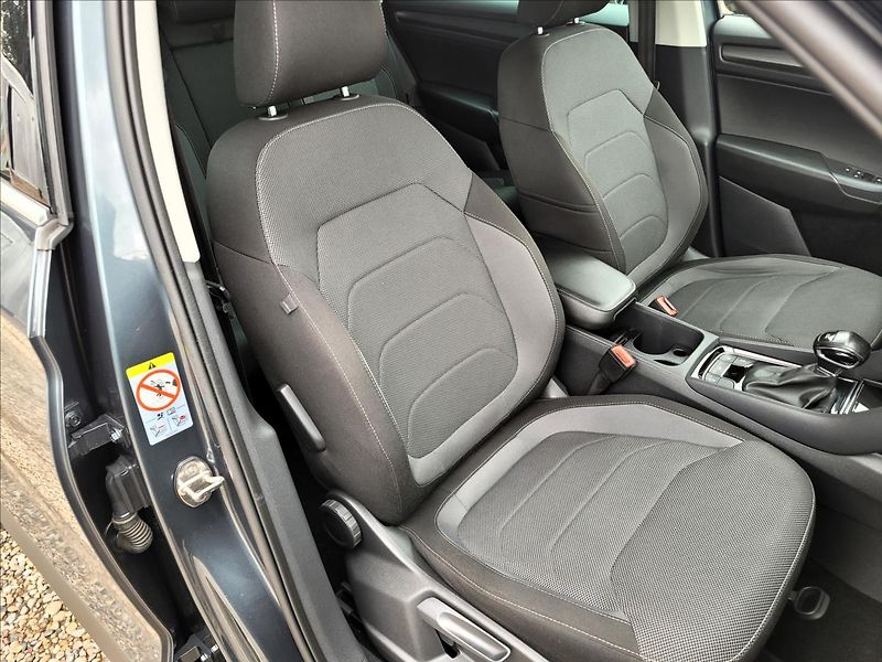 Škoda Kodiaq 1,5 TSI,DSG,7míst,navi,výhřev - fotka 11 z 50