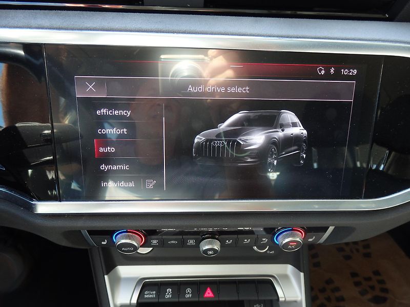 Audi Q3 1.5 35 TFSI 69660 KM NAVIGACE - fotka 23 z 26