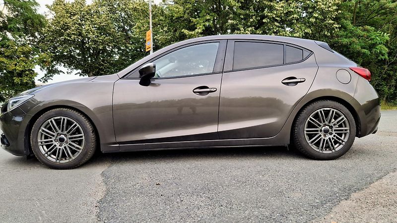 Mazda 3 Mazda 3 2.0 Skyactiv Rezervace - fotka 10 z 35