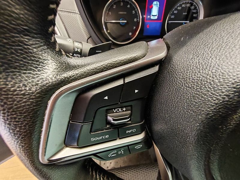 Subaru Forester 2.0 benzin - fotka 29 z 48