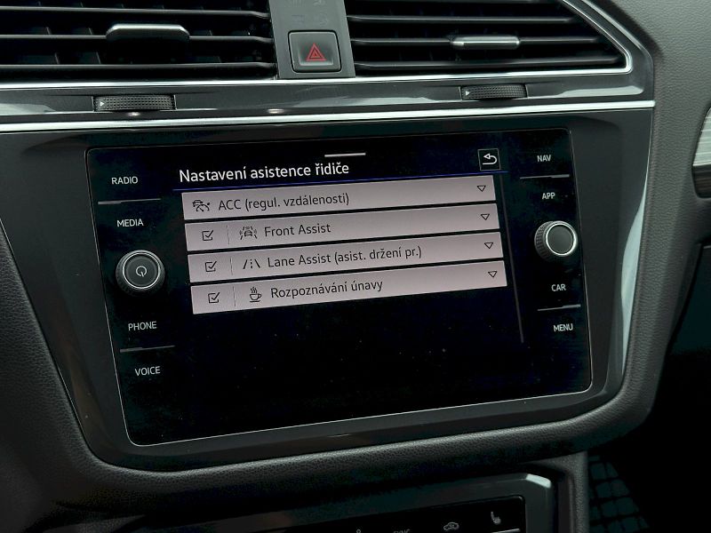 Volkswagen Tiguan Allspace (2022) 1.5 TSI 110 kW DSG - fotka 19 z 24