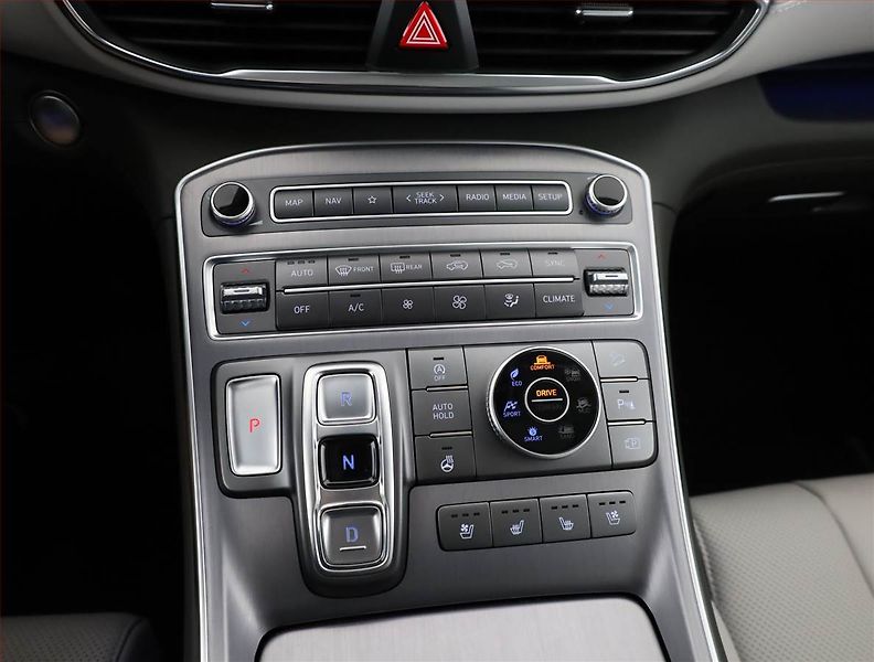 Hyundai Santa Fe (2021) 2.2 CRDi - fotka 11 z 21