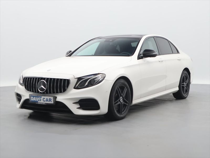 Mercedes-Benz Třídy E 2,0 220d 143kW Aut. AMG LED - fotka 3 z 40
