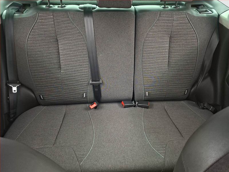 Citroën C3 (2016) Exclusive 1.2 VTi, Tempomat - fotka 10 z 19