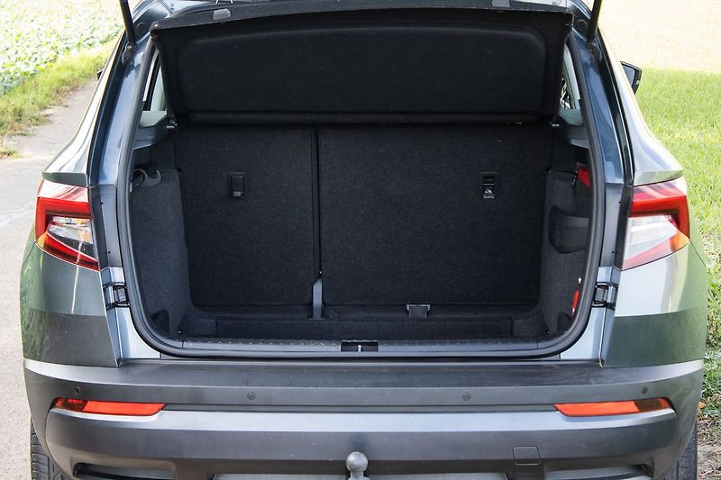 Škoda Karoq 1.0 TSI DSG, tažné - fotka 34 z 38