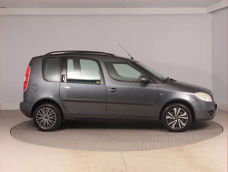 Škoda Roomster (2008) Ambition 1.2 12V, Serv.kniha - fotka 6 z 15