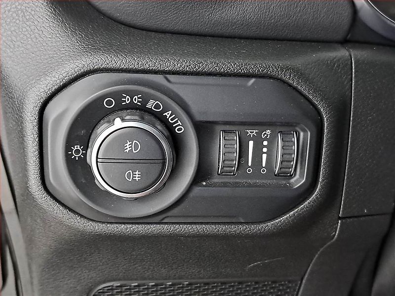 Jeep Wrangler (2020) 2.2 MultiJet - fotka 23 z 23