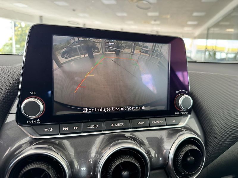 Nissan Juke 1,0DIG-T 114*Kamera*Navi*LED* - fotka 20 z 32
