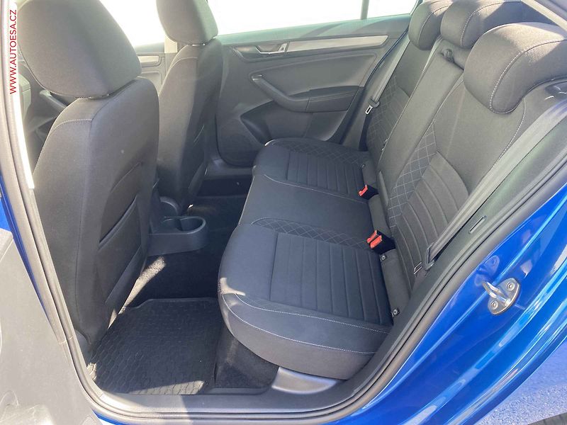 Škoda Rapid (2018) 1.0TSi, ČR, Style - fotka 10 z 18
