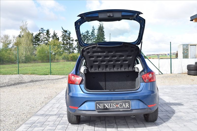 Seat Ibiza 1,6 TDI 77KW PO SERVISE 2X KOL - fotka 13 z 34