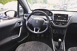 Peugeot 2008 (2017) 1.2 PT 60kW KLIMA / TAŽNÉ - náhled 13