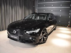 Volvo V90 2,0 B5 AWD Ultimate Pano,BLIS - fotografie inzerátu