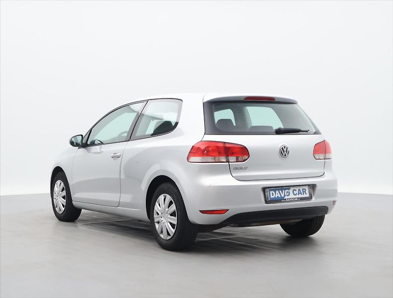 Volkswagen Golf 1,4 16V 59kW Klima Trendline - fotka 5 z 27