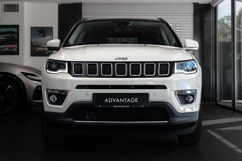 Jeep Compass - fotka 2 z 21