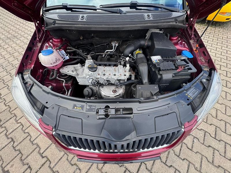 Škoda Fabia (2008) 1,2 HTP 44 KW KILOMETRY - fotka 36 z 38