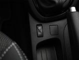 Renault Clio (2017) 1.2 16V, Tempomat - náhled 13
