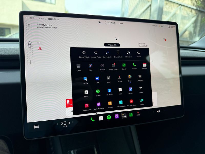 Tesla Model 3 Standart Range Premium - fotka 28 z 37