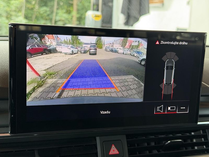 Audi A4 2.0 40 TDI quattro S tronic - fotka 11 z 32
