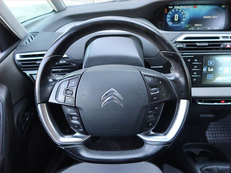 Citroën C4 Picasso (2016) 1.6 BlueHDi, Navi, Tempomat - fotka 16 z 17