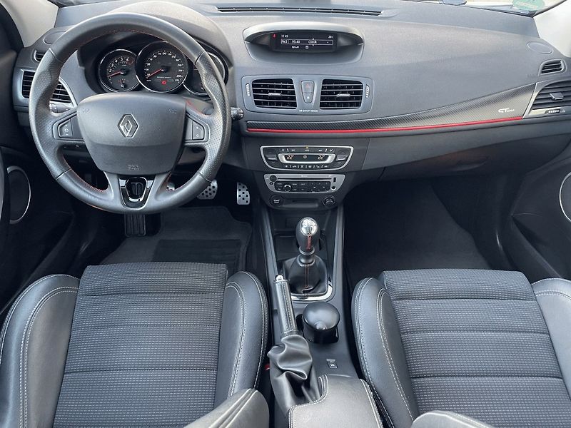 Renault Mégane (2013) Coupé GT LINE 1,4TCe 130k - fotka 10 z 22