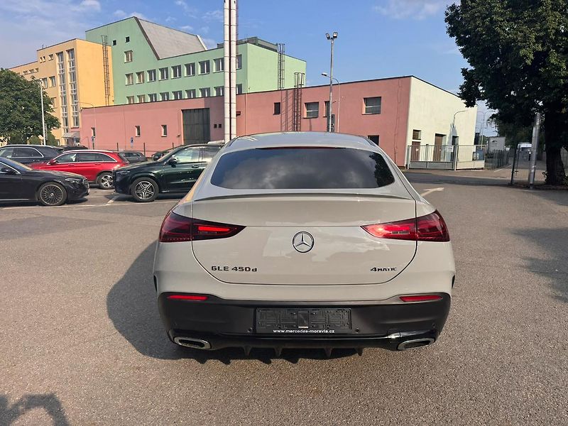 Mercedes-Benz GLE (2026) 450 d 4MATIC kupé - fotka 6 z 29