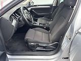 Volkswagen Passat (2018) 1.6 TDi, Comfortline, navi, - náhled 9