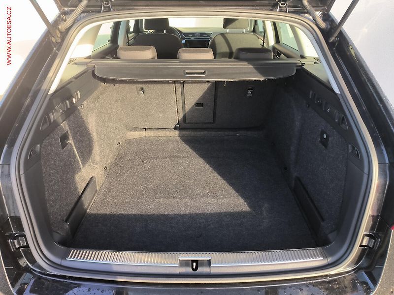 Škoda Superb (2019) 2.0TDI, ČR, Ambition, DSG - fotka 7 z 24