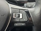 Volkswagen Touran (2017) 1.4TSi Highline 7míst RZV - náhled 29