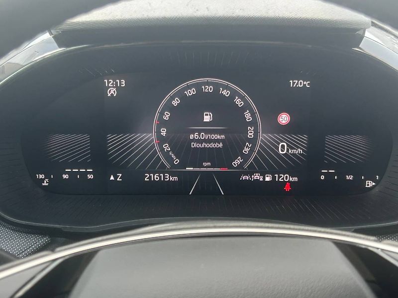 Škoda Fabia (2025) 1.0 TSI 70kw LED manuál - fotka 7 z 27