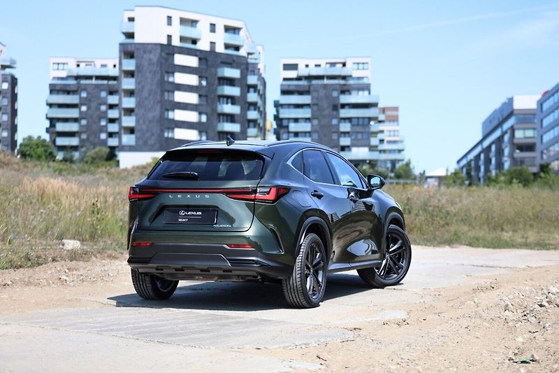 Lexus NX 450h plus 450H+ 2,5 PHEV PRESTIGE - fotka 4 z 30
