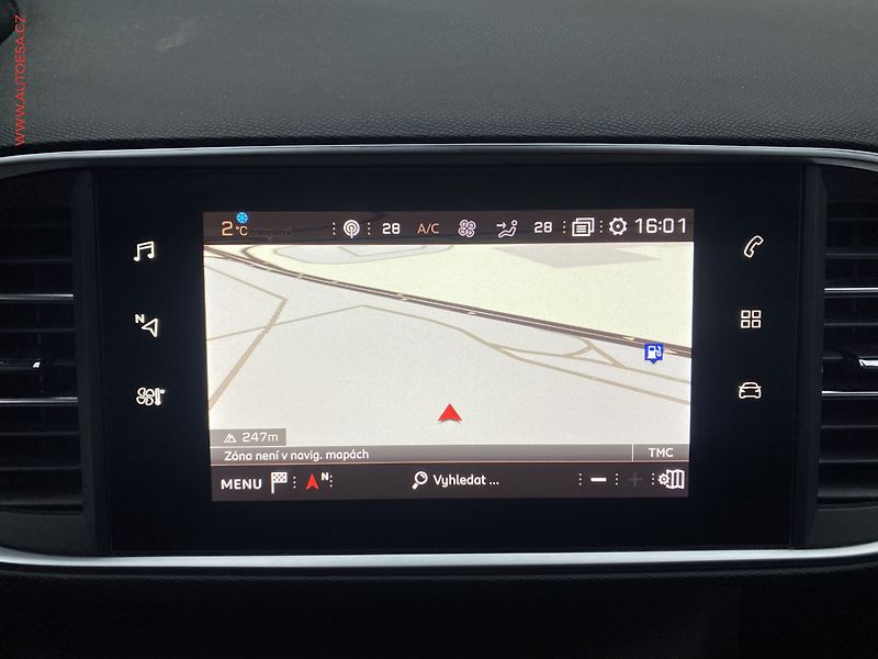 Peugeot 308 (2019) 1.5 HDi, Allure, navi - fotka 17 z 18