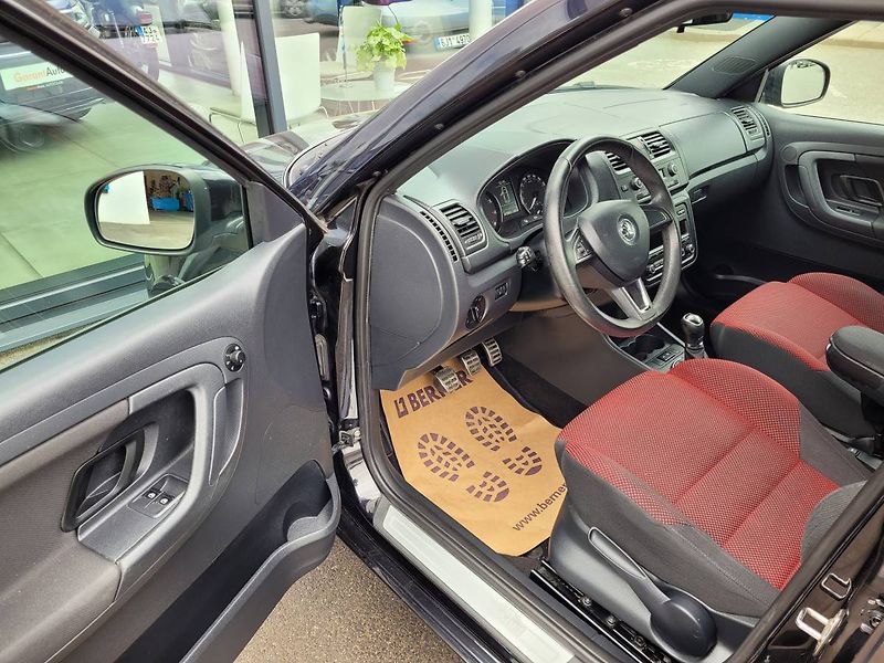 Škoda Fabia 1.2 TSI Monte Carlo - fotka 6 z 30