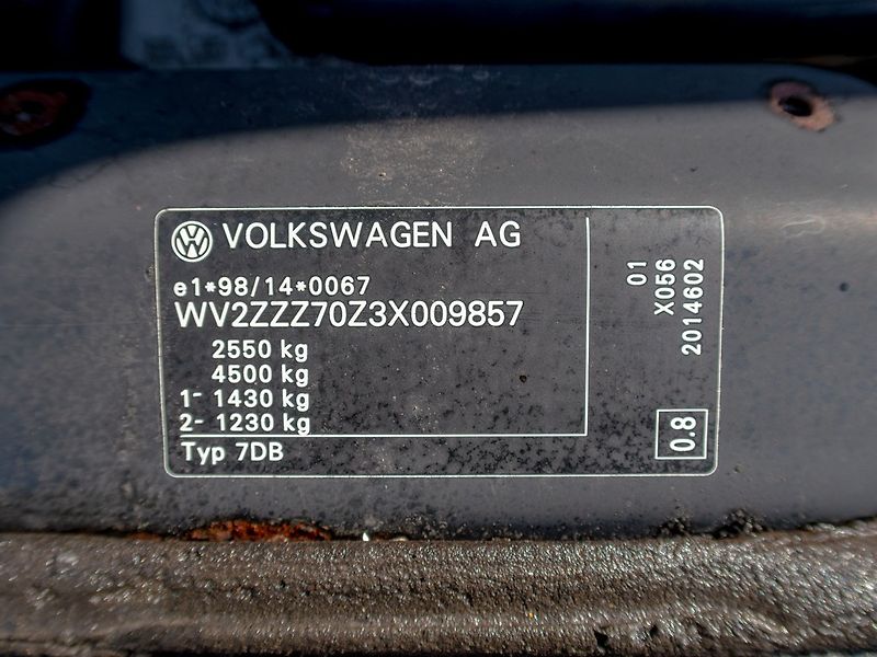 Volkswagen Transporter (2002) 2.5TD 63KW 9sed – 1 MAJITEL - fotka 24 z 27